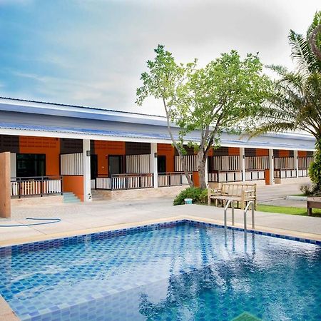 Staychill Resort Uttaradit Luaran gambar